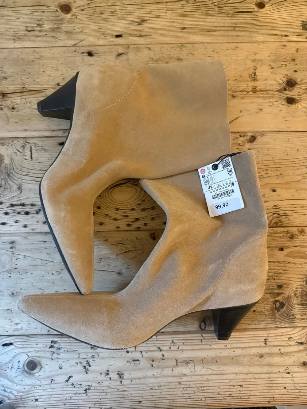 Zara Beige Suede Pointed-Toe Ankle Boots NWT
